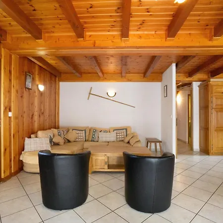 La Grange Villard